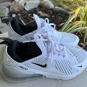 Nike Air Max  270